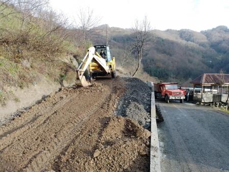 Erenköy Mahallesi Şehit Çetin Ceylan Küme Evleri İstinat Duvar Dolgusu